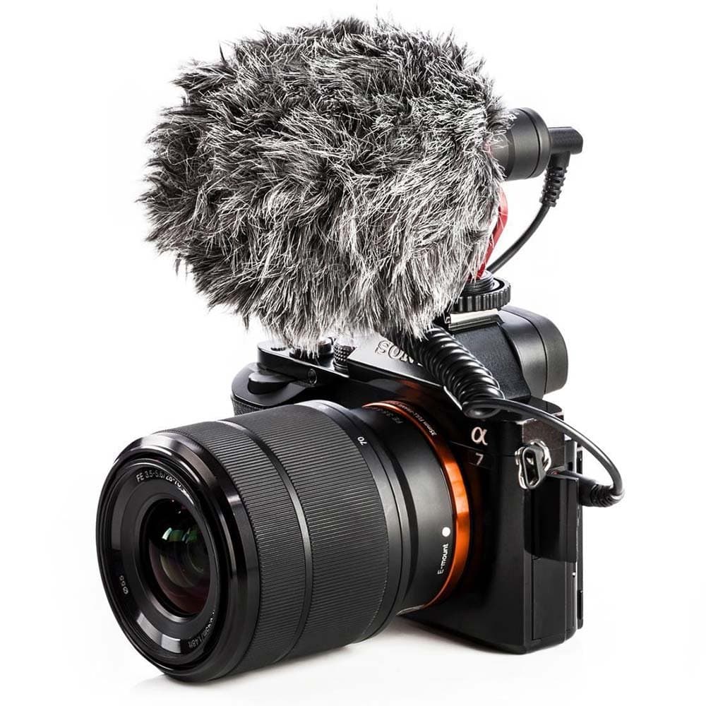 Rent the BOYA BY-MM1 cardioid condenser shotgun microphone in Colombo, Sri Lanka from Rentitem.lk - thumbnail 2
