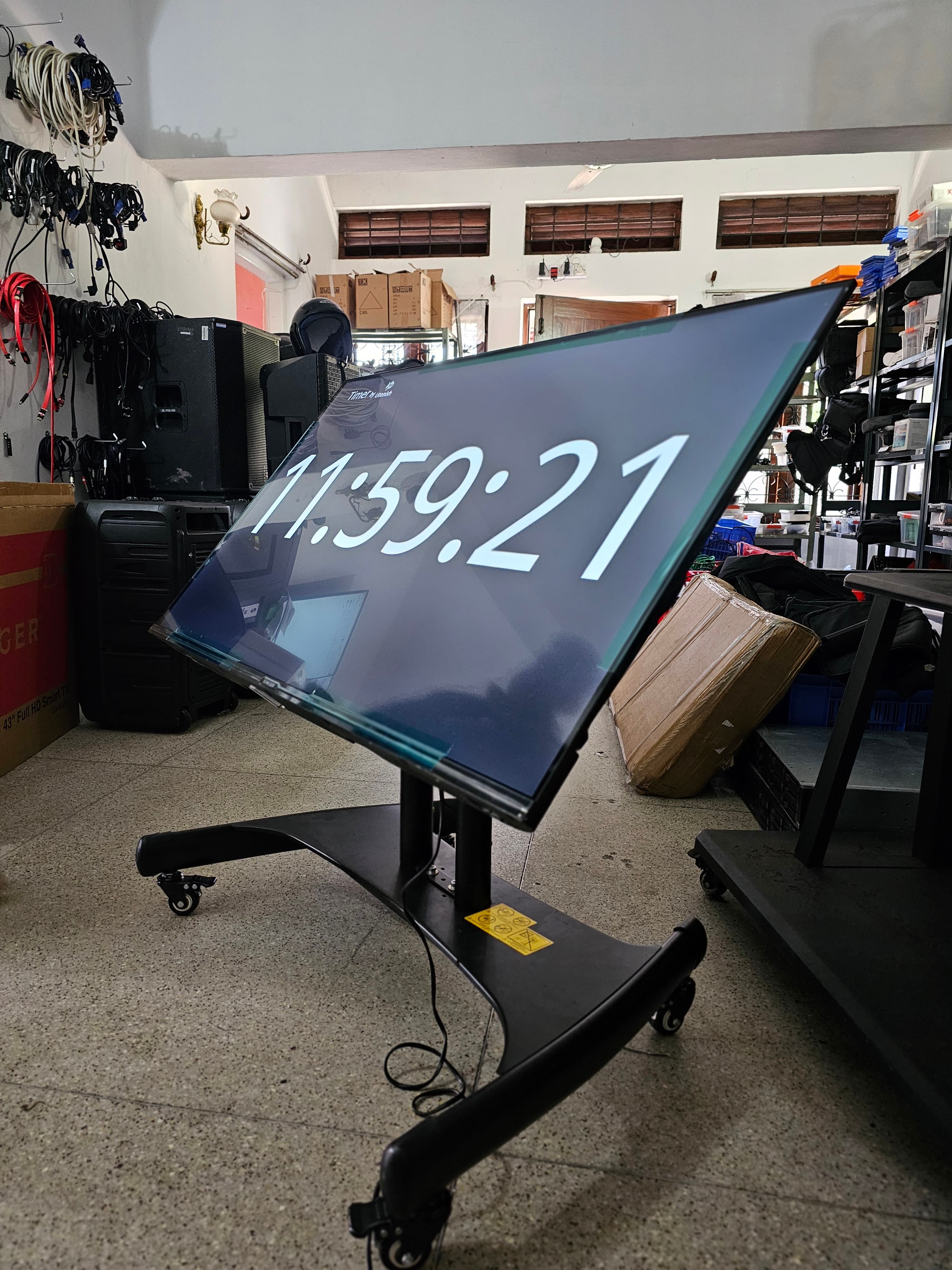 Trolley Movable Heavy Duty TV Stand 55"-75" in action 5