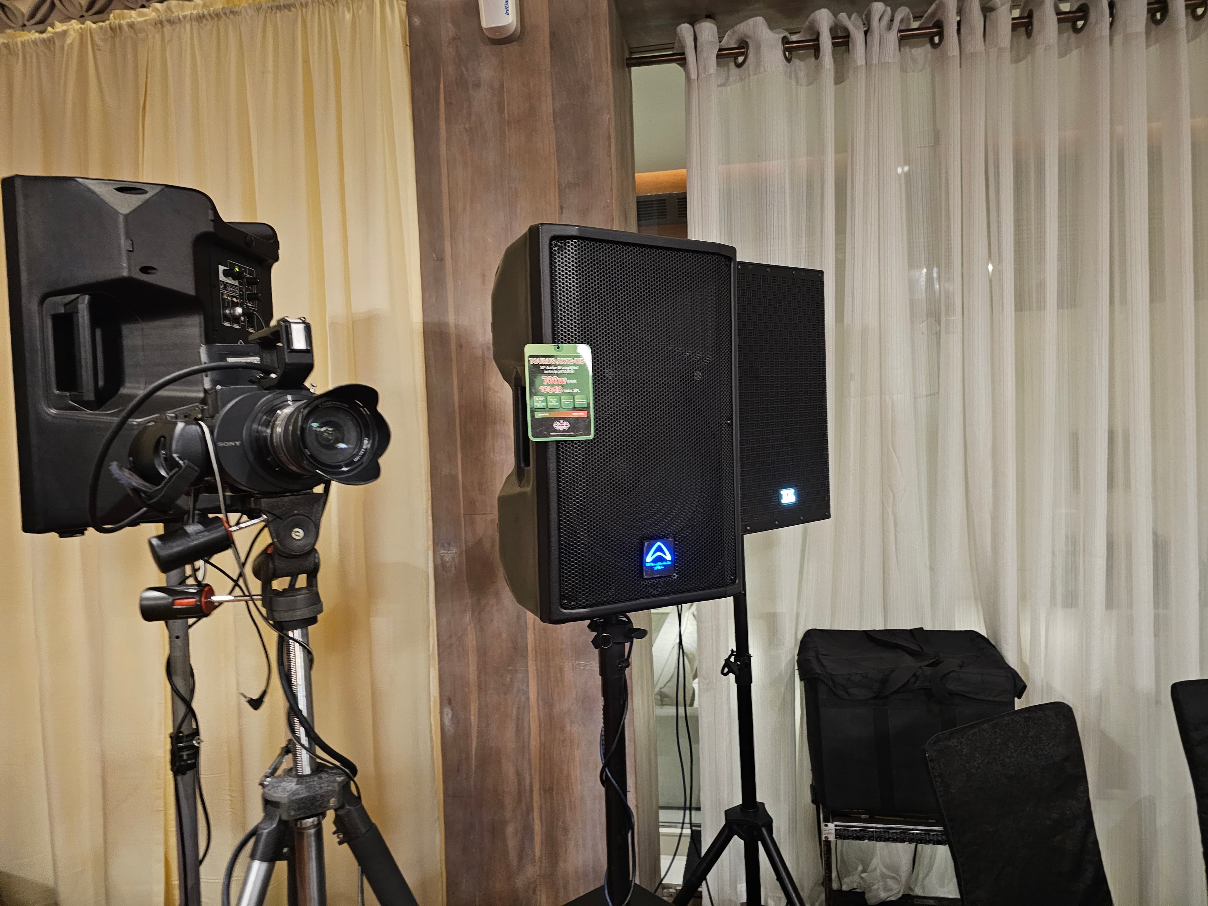 Sony NEX-FS700 Super 35 Camcorder in action 1