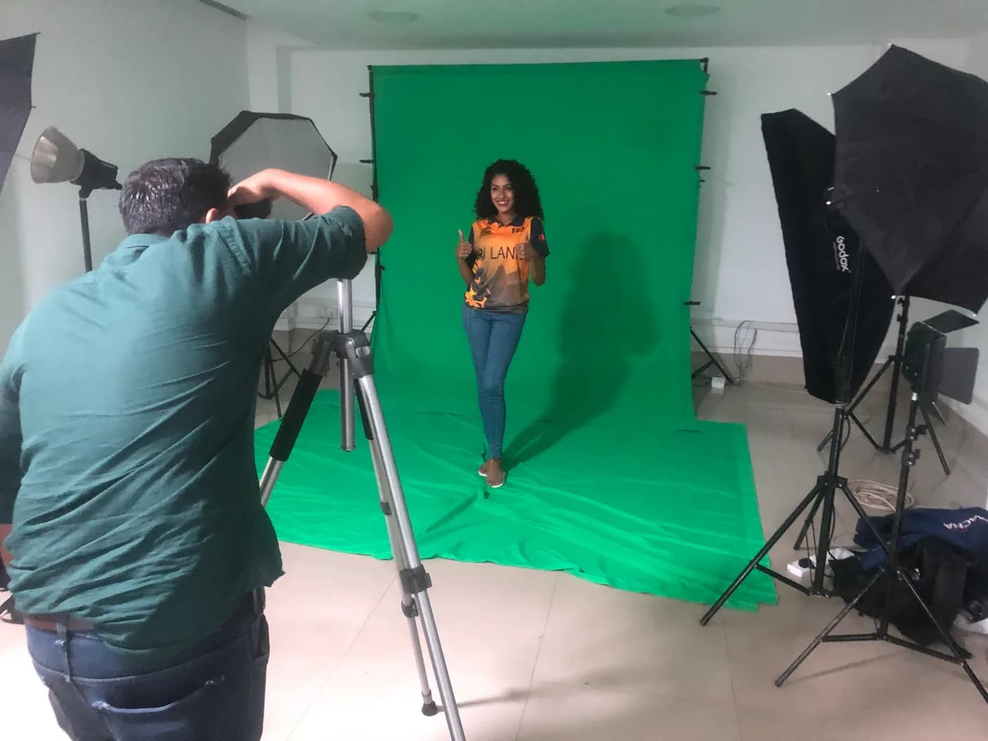 Green Screen Background System 10x8 Feet Rental — actual unit photo 05