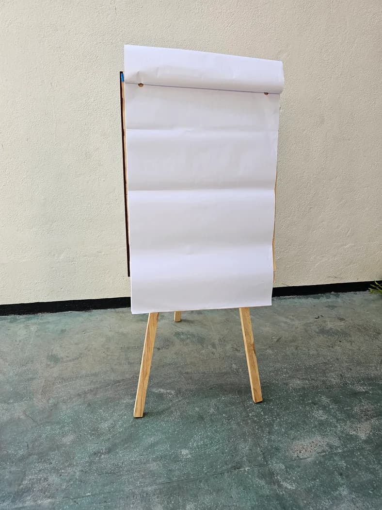 Wooden Easel Stand with drowing board Rental — actual unit photo 01