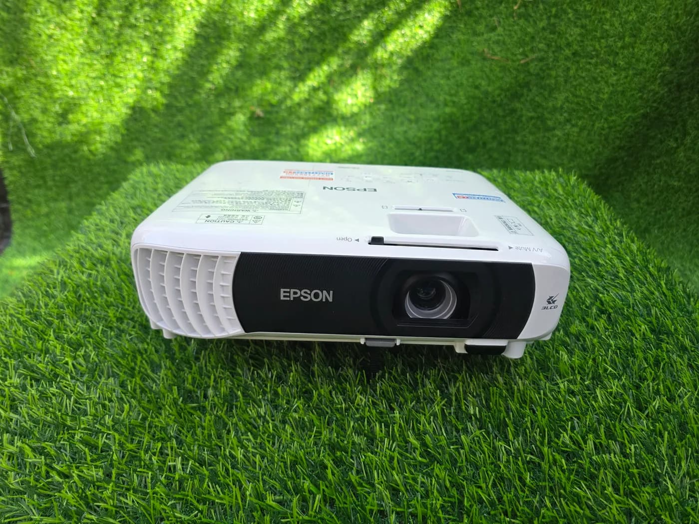 Epson EB-W55 WXGA projector — real photo 2 (front three-quarter view)