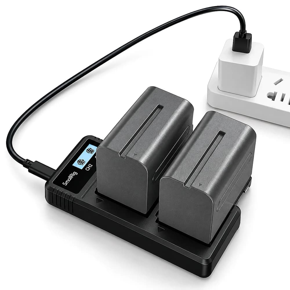 NP-F970 Dual Battery Charger for Sony L-Series — view 3