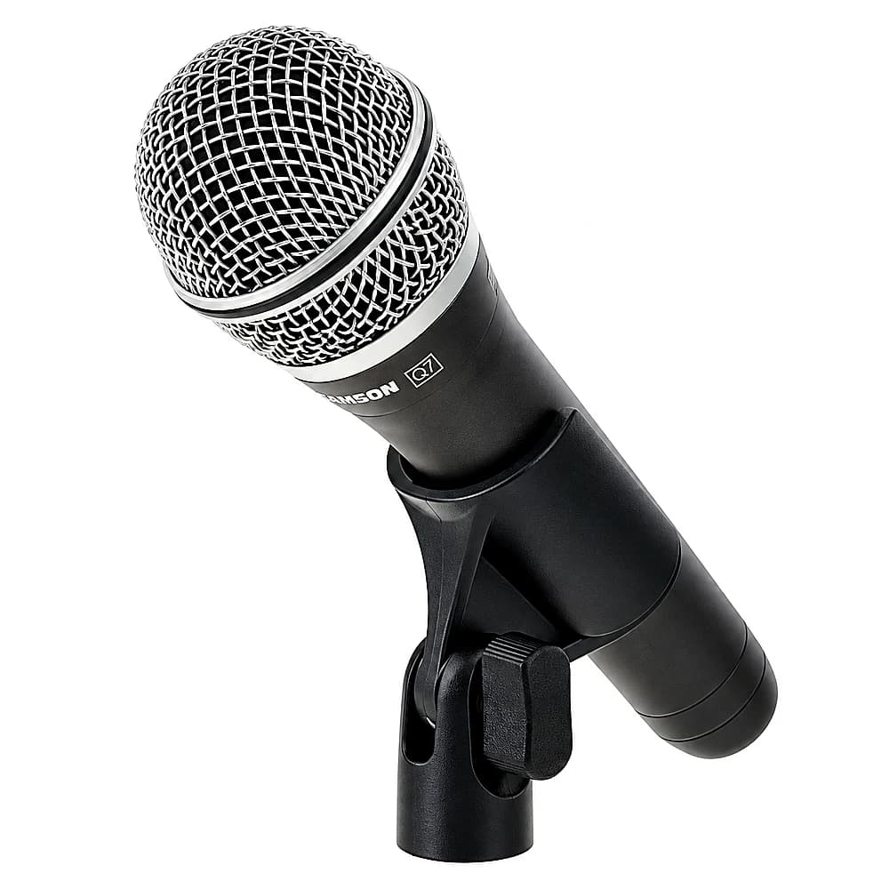 Rent Samson Q7 handheld dynamic XLR microphone for stage vocals and events in Colombo from Rentitem.lk