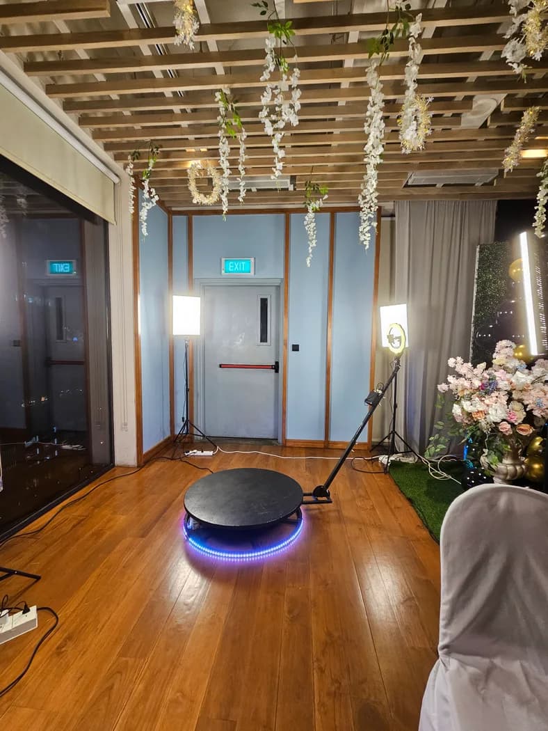 360 Video Booth Spinner 90cm Rental — actual unit photo 01