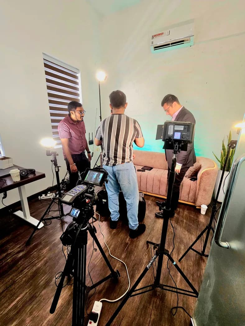 Zoom H6 Essential Rental — actual unit photo 01