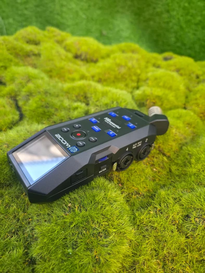 Zoom H6 Essential Rental — actual unit photo 07