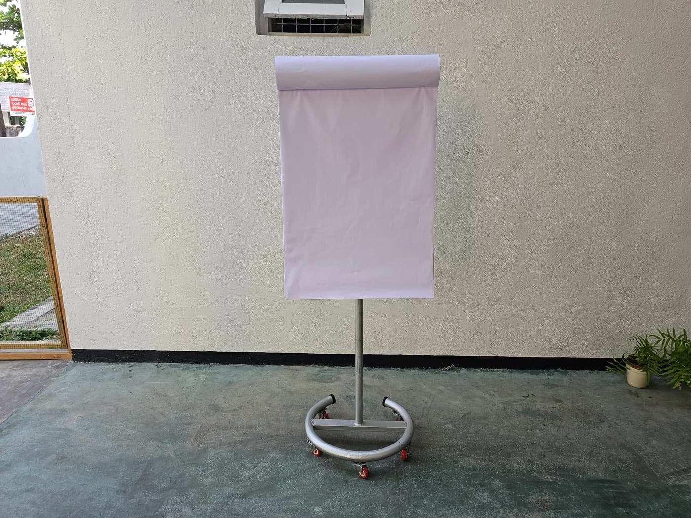 Trolley Flip Chart Board Rental — actual unit photo 01