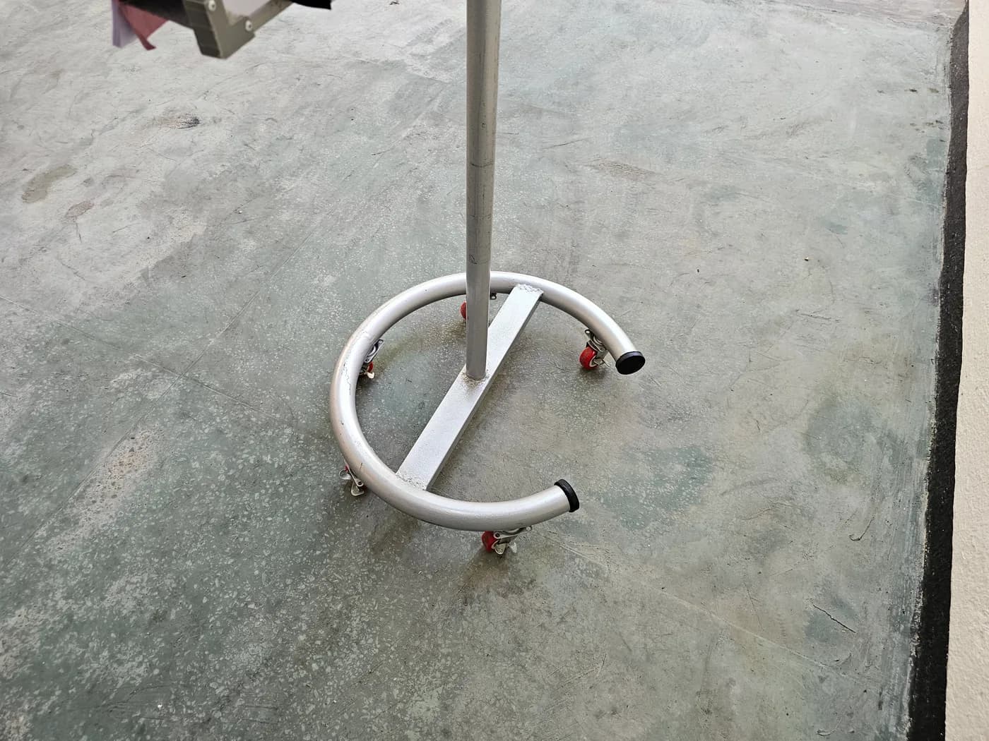 Trolley Flip Chart Board Rental — actual unit photo 04