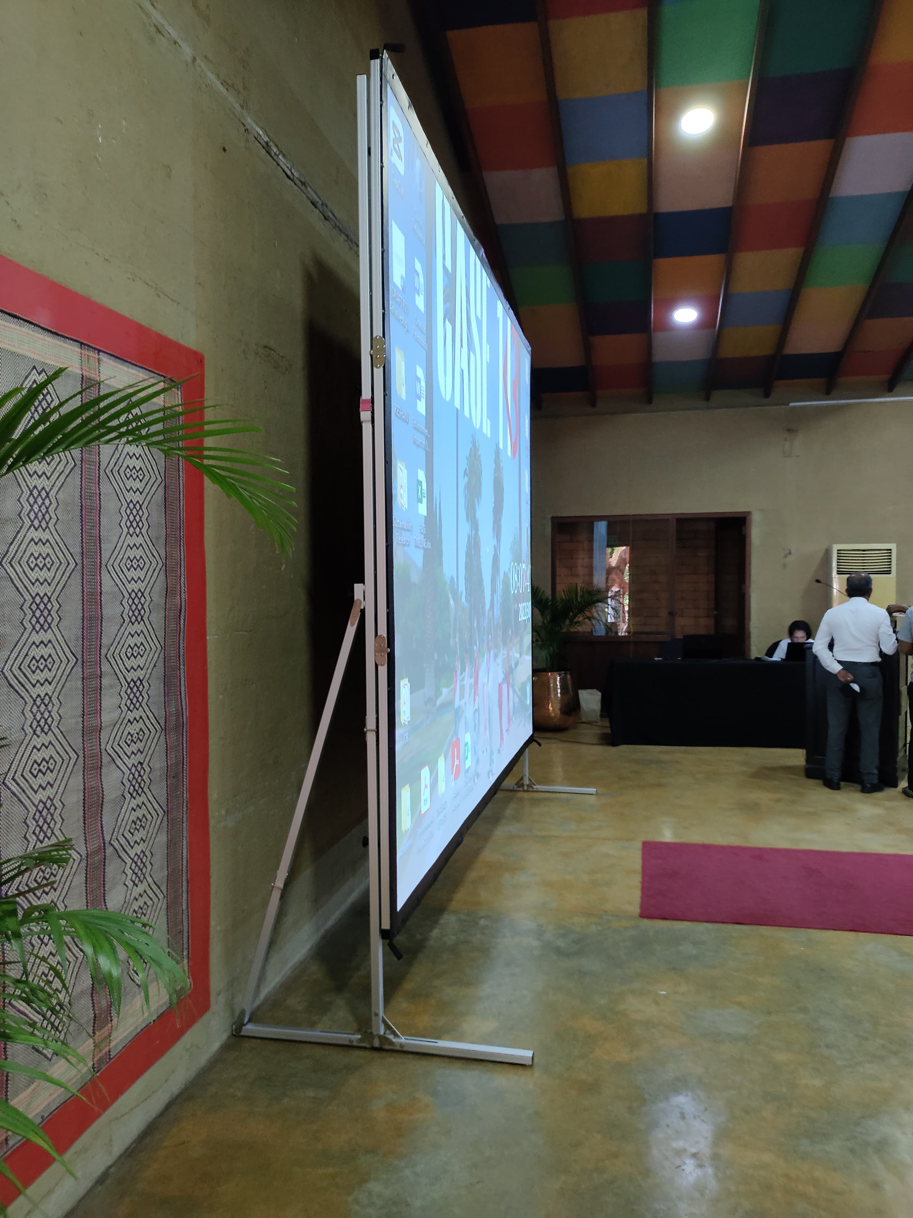 Fast Fold Projector Screen 12 x 9 Feet (Front & Rear) in action 8