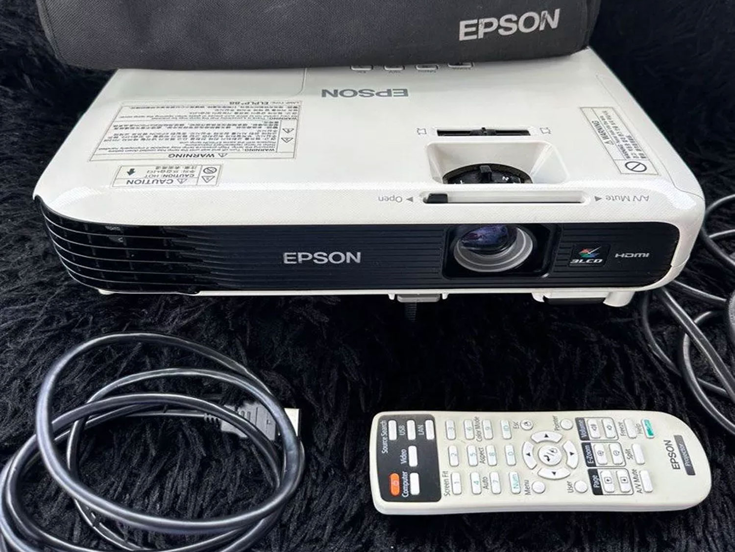 Epson EB-X04 Projector 2800 Lumens XGA