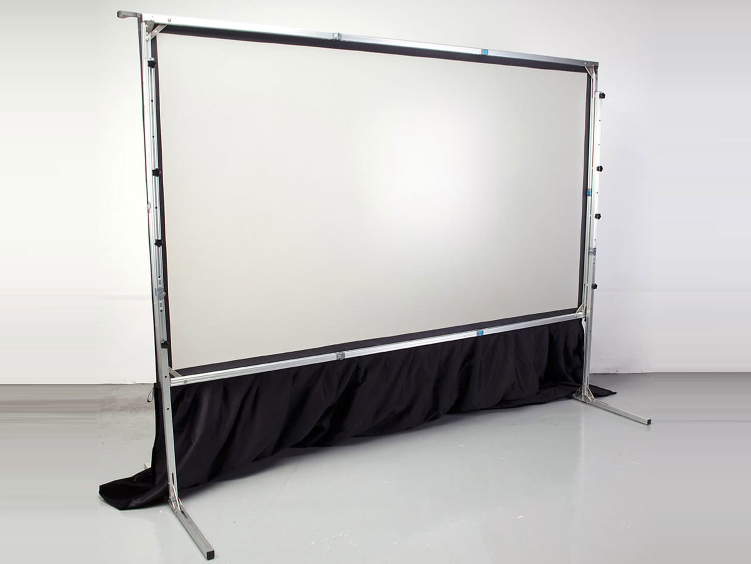 10x8 Feet Fast Fold Projector Screen Rent