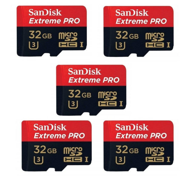 Close-up of Extreme Pro 32GB Memory Card's Connectors