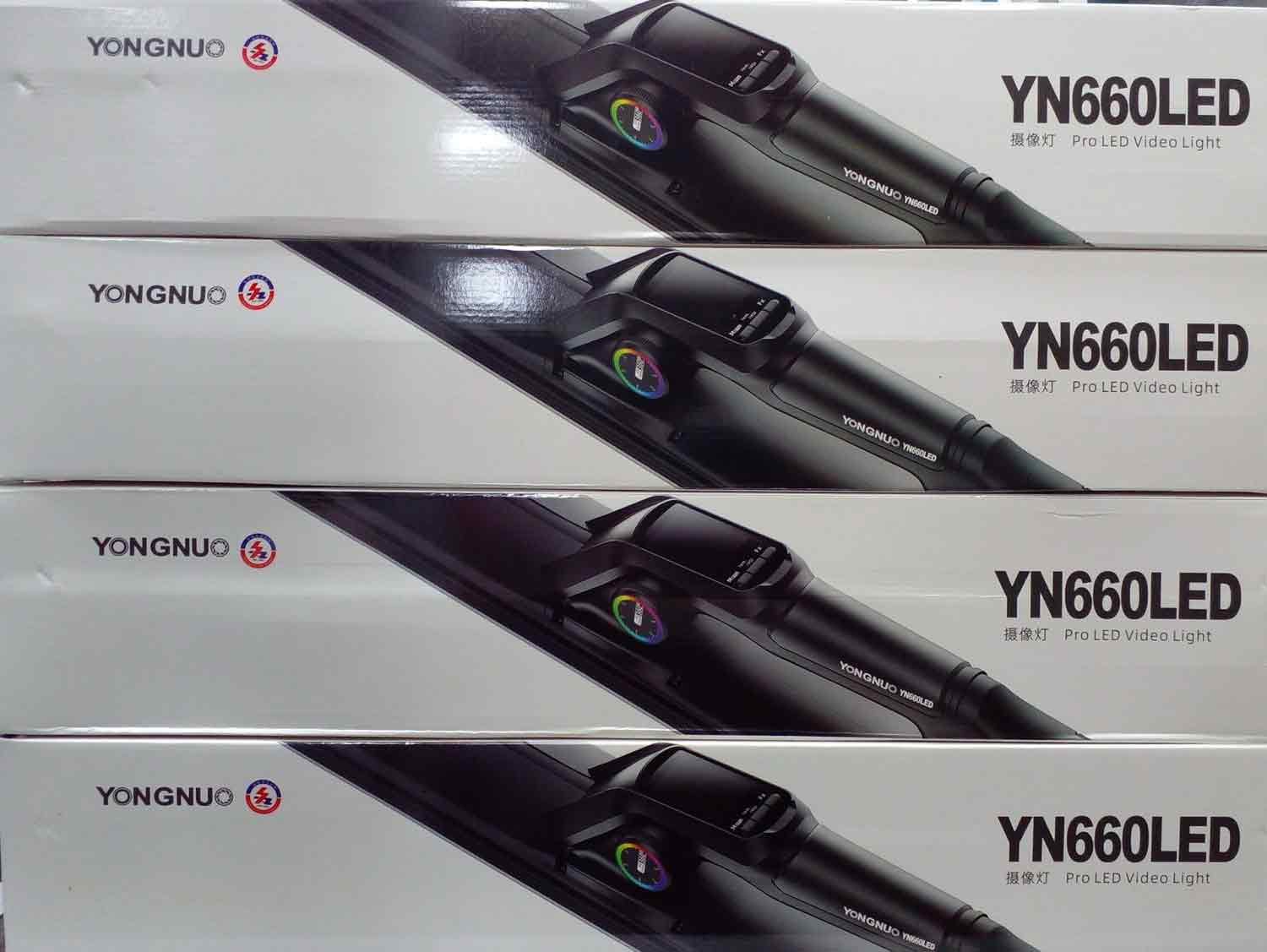 Yongnuo YN660 Handheld Video Light