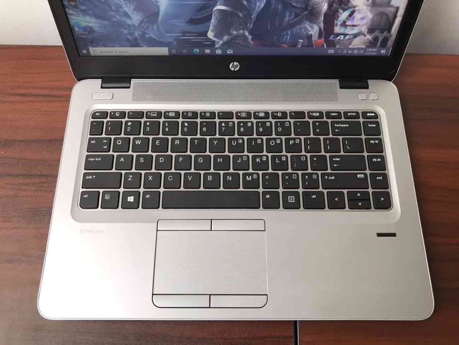 HP Elitebook 840 G4 i5 16GB 7th Gen Laptop Side View