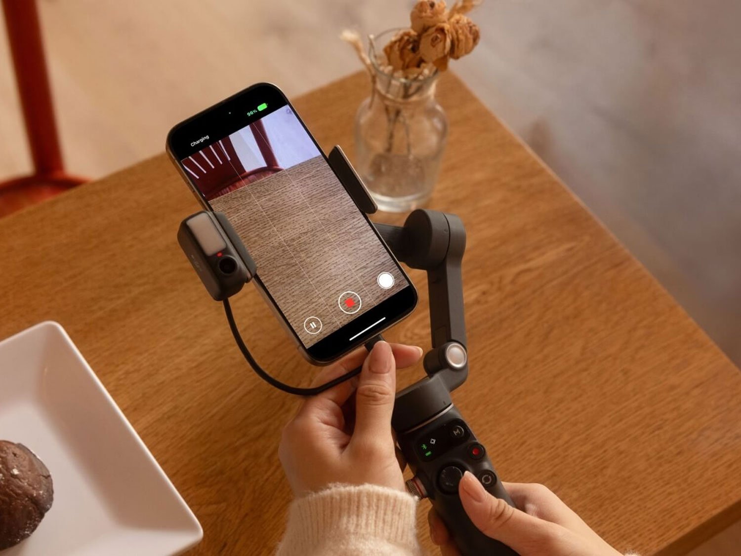 DJI Osmo Mobile 7P Smartphone Gimbal Stabilizer