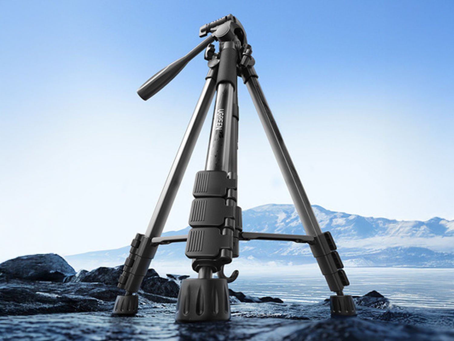 UGREEN Professional Tripod For Phone and Cameras